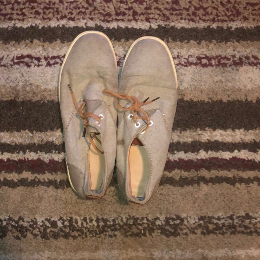 A nice pair of dress up shoes